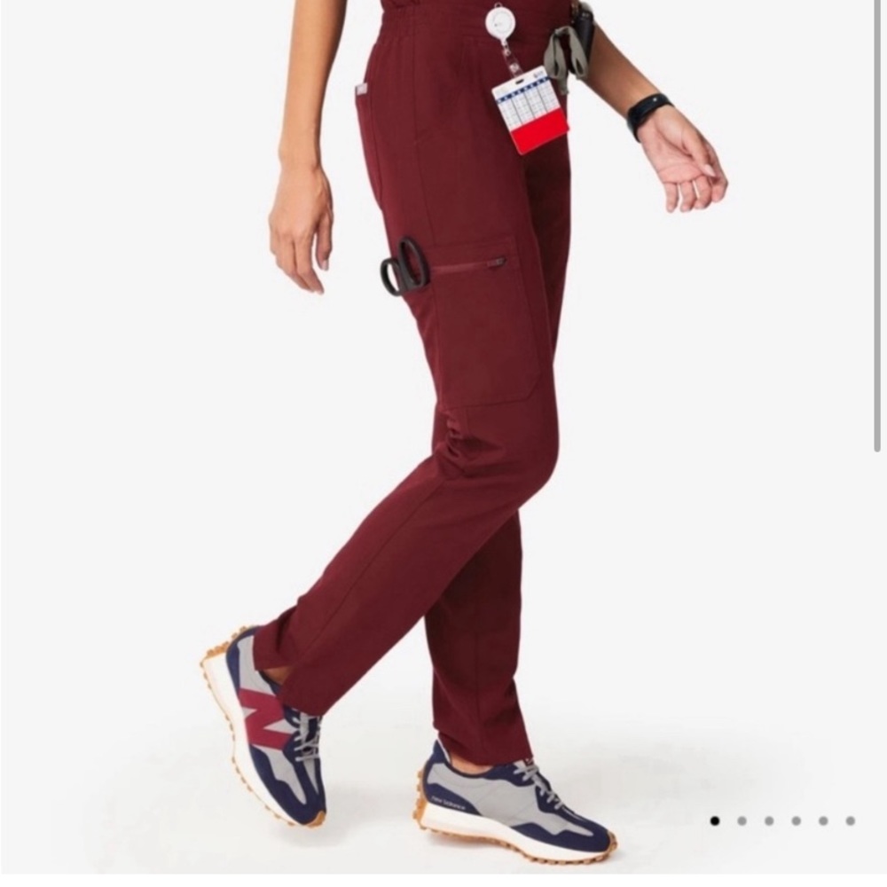 Yolo scrub pants in Marroon/ burgundy